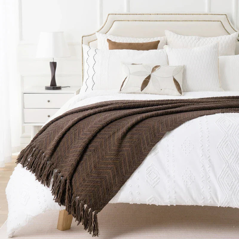 Ziz-Zag Chielina Knitted Throw Blanket